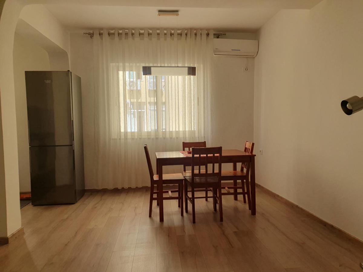 Apartment In The Heart Of Tirana , Bllok Экстерьер фото